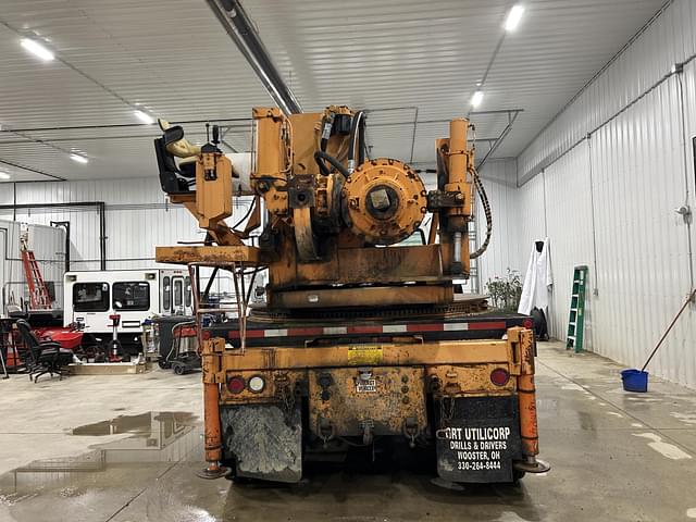 Image of Freightliner Business Class M2 equipment image 4