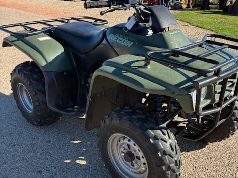 2004 Honda Recon Equipment Image0