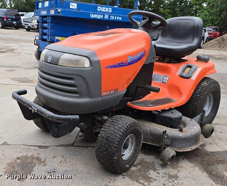 Image of Husqvarna YTH2148 Primary image