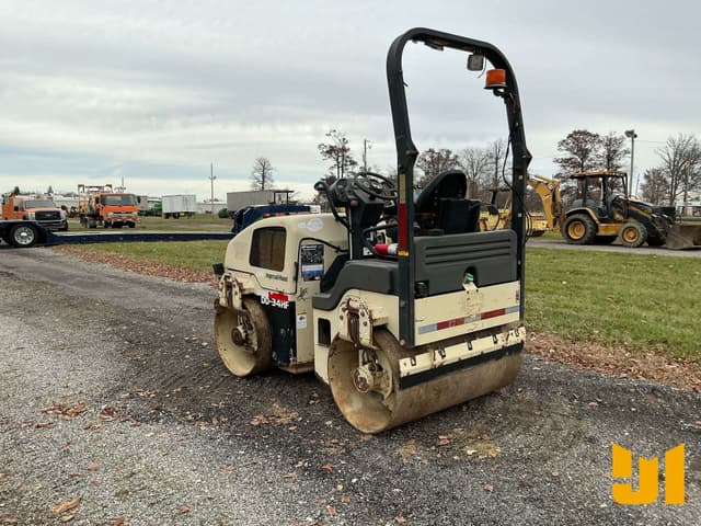 Image of Ingersoll Rand DD34HF equipment image 4