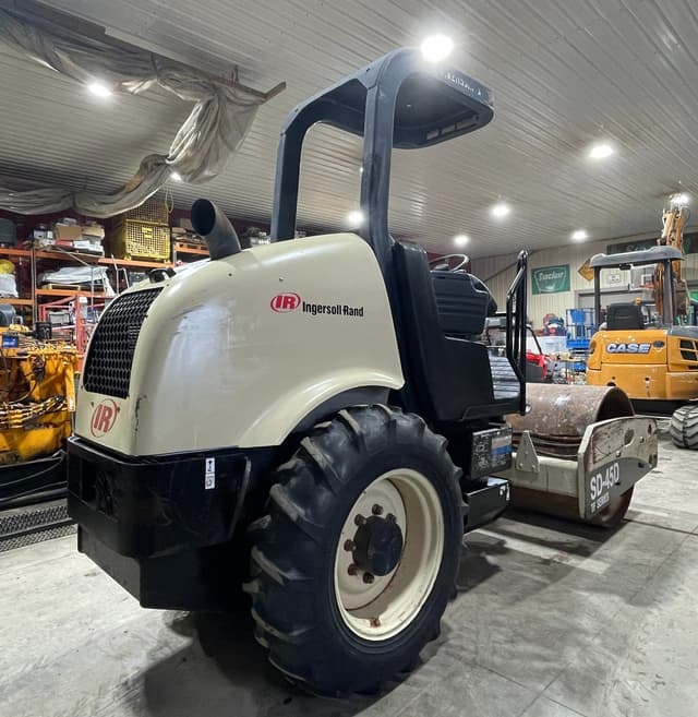 Image of Ingersoll Rand SD-45D equipment image 4