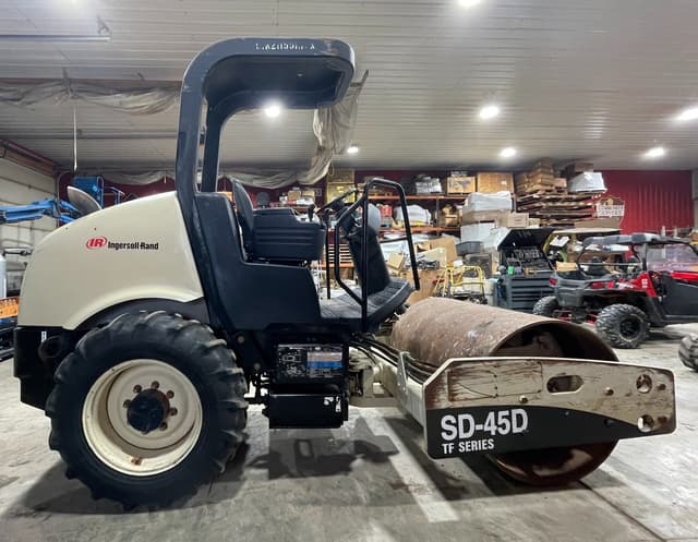 Image of Ingersoll Rand SD-45D equipment image 3