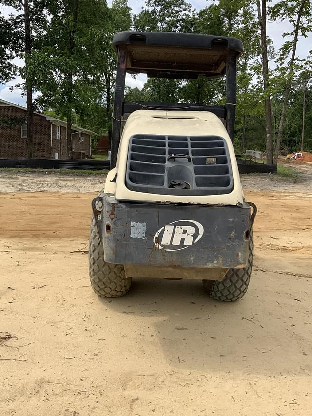 Image of Ingersoll Rand SD70D equipment image 3