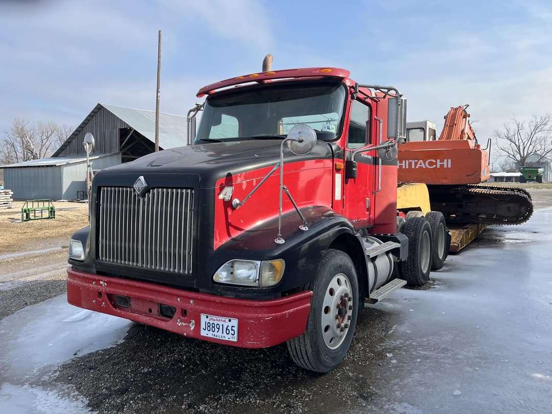 Image of International ProStar 122 Primary image