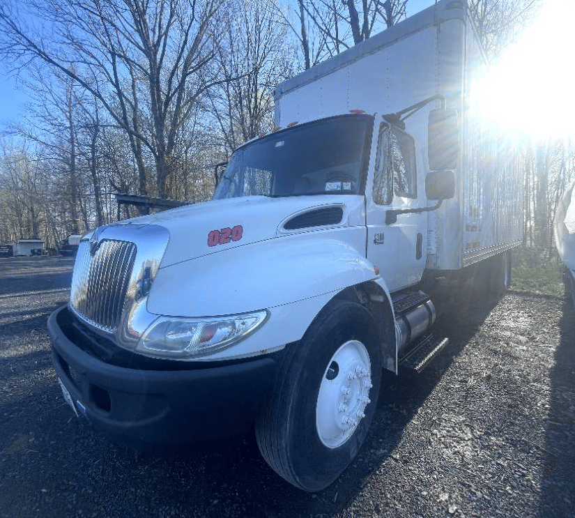 Main image International 4300