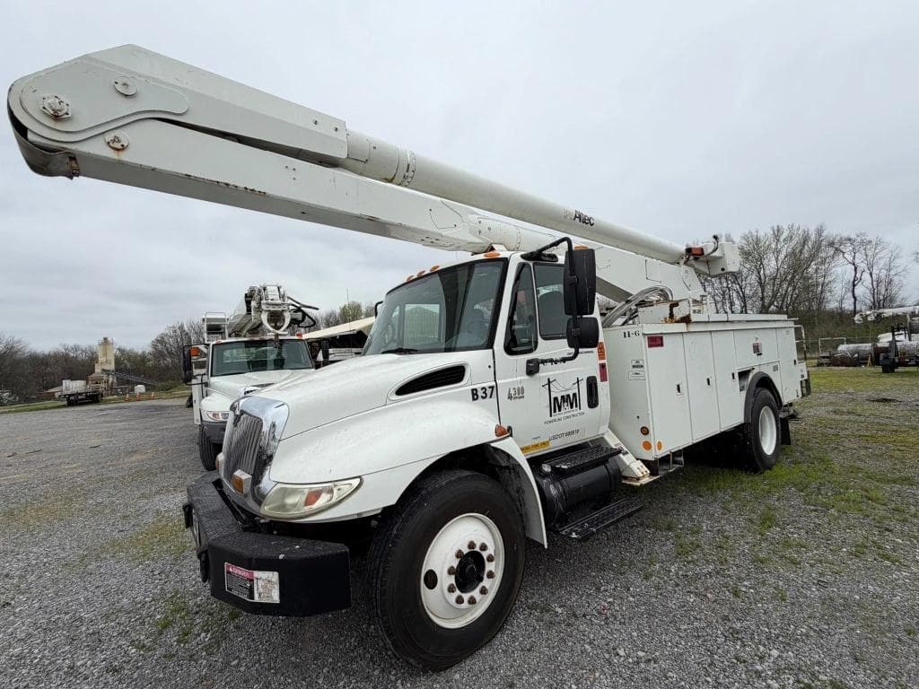 Image of International 4300 Primary image