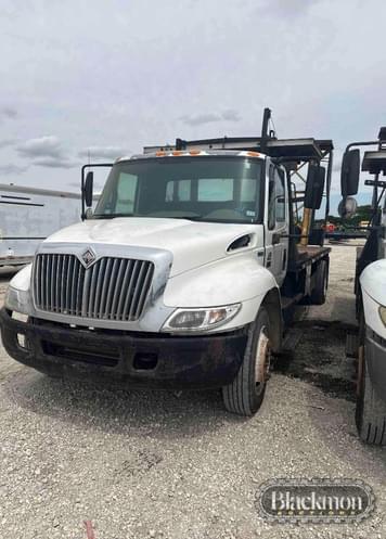 Main image International 4300