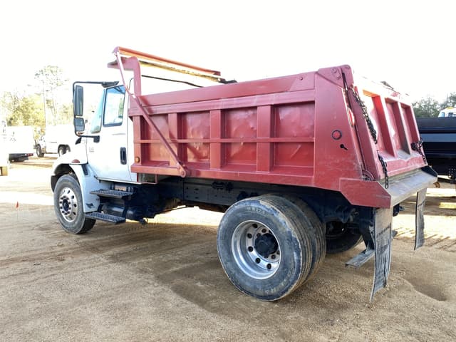 Image of International 4300 equipment image 1