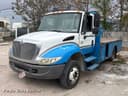 2004 International 4300 Image