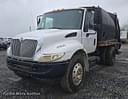 2004 International 4300 Image
