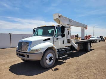 Main image International 4400