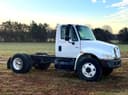 2004 International 4400 Image