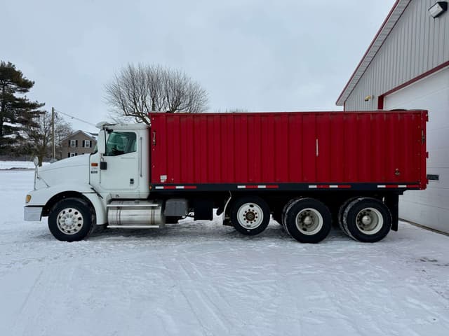 Image of International 9200i equipment image 1