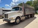 2004 International 9200i Image