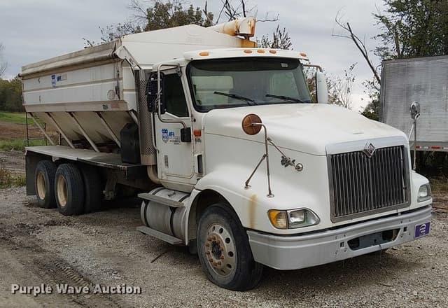 Image of International 9400i equipment image 2