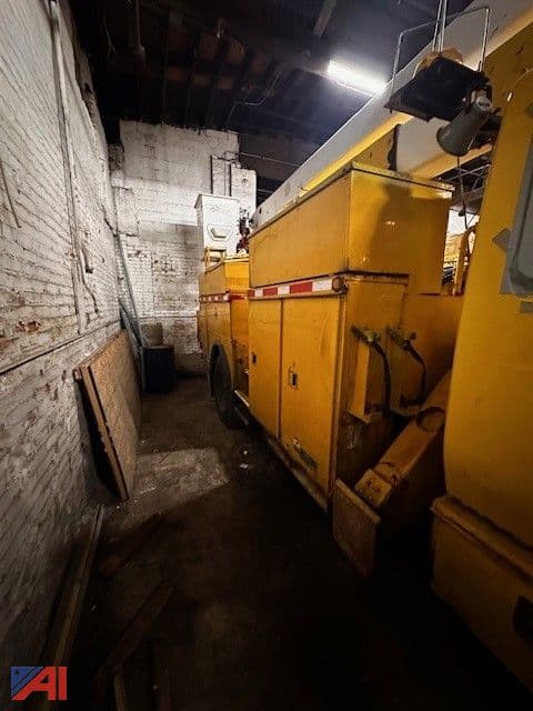 Image of International DuraStar 4400 equipment image 2
