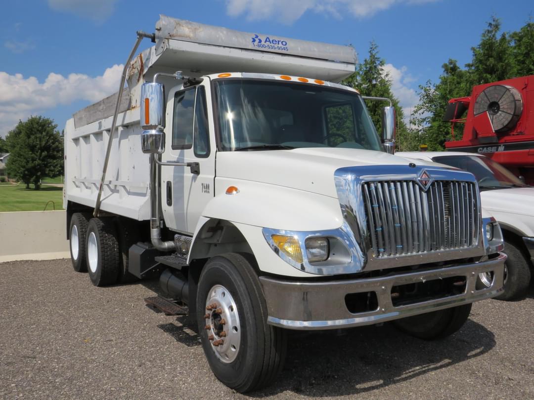 Image of International Workstar 7400 Primary image