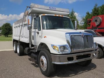 Main image International Workstar 7400