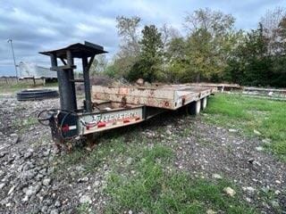 2004 Interstate 40TDL Equipment Image0