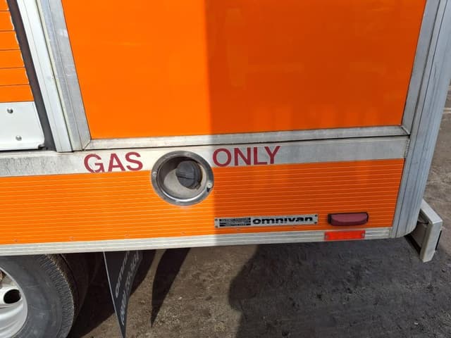 Image of Isuzu Elf equipment image 4