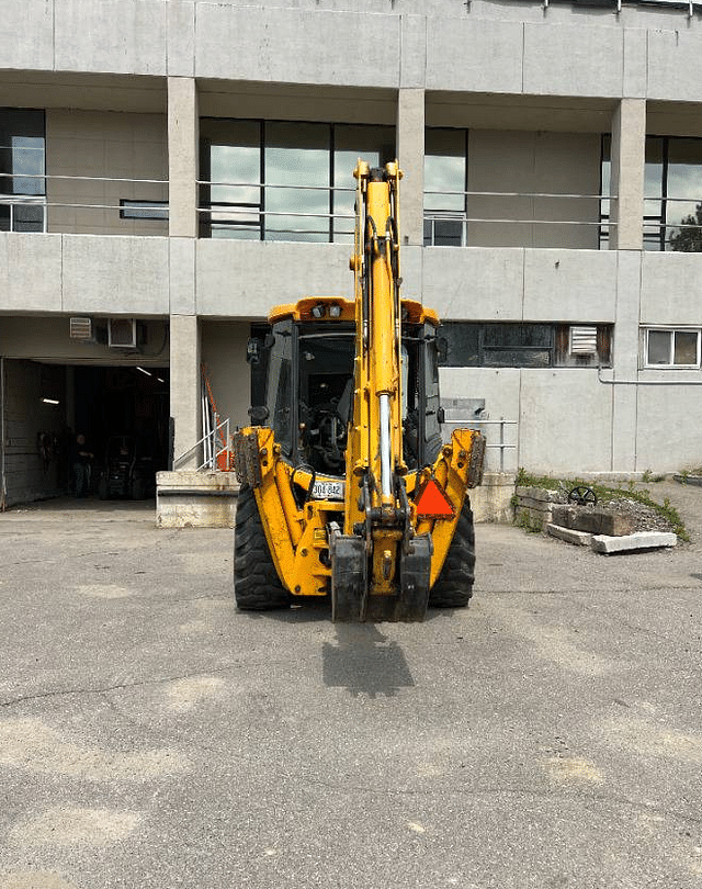 Image of JCB 214 equipment image 2