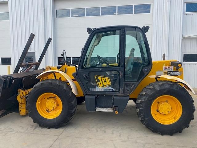 Image of JCB 535-60 equipment image 2