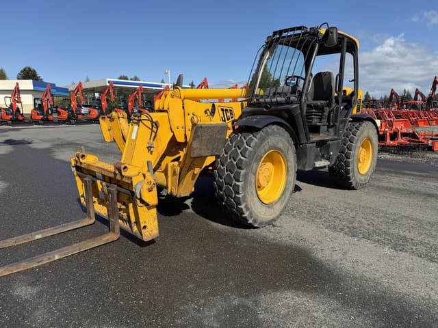 Image of JCB 550  equipment image 1