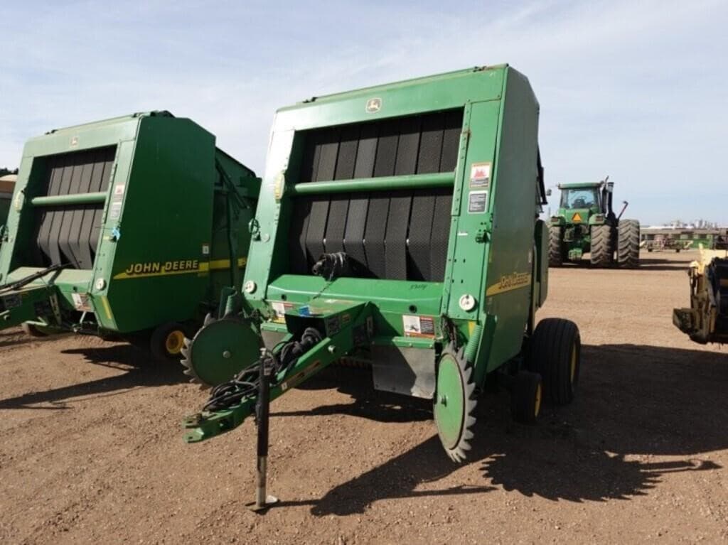 Image of John Deere 567 Primary image