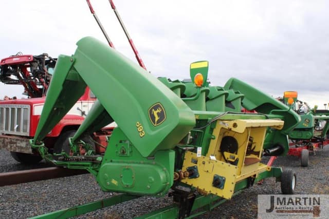 Image of John Deere 693 equipment image 3