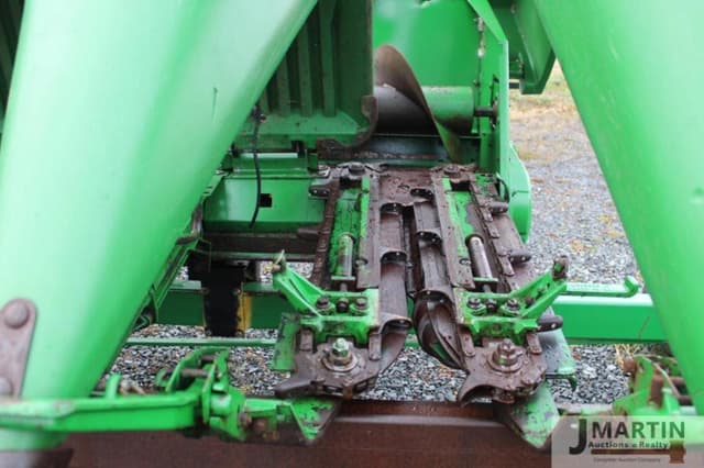 Image of John Deere 693 equipment image 4