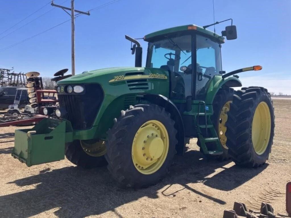 Main image John Deere 7920