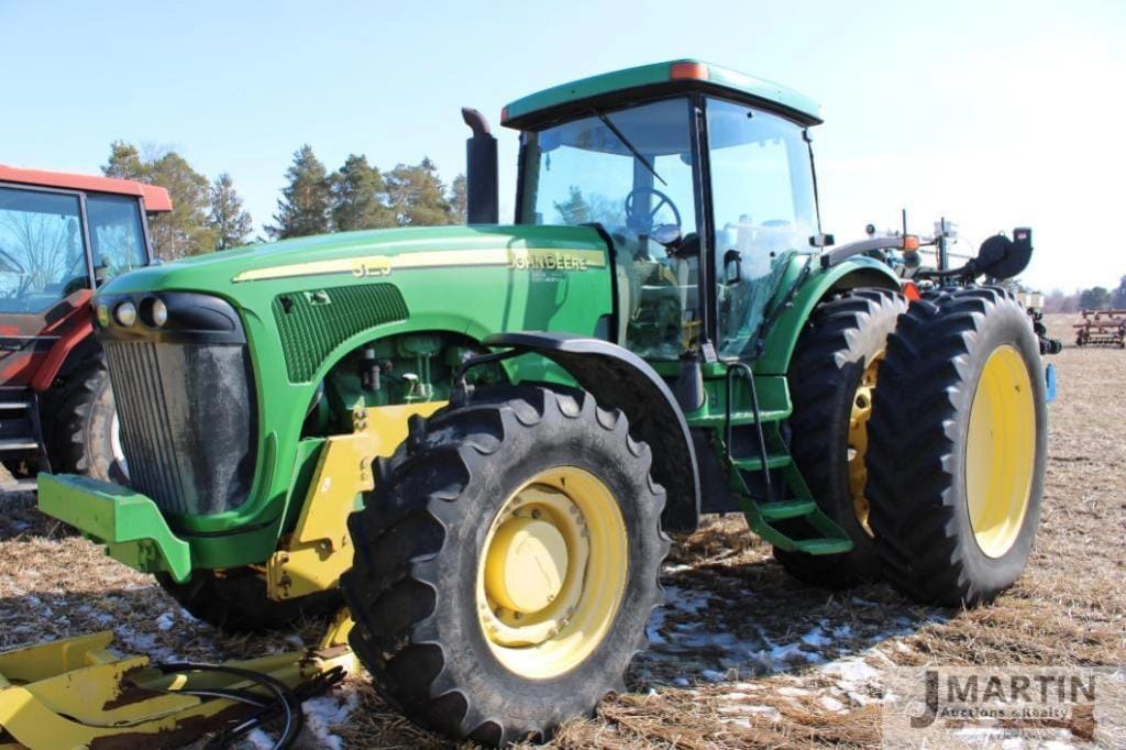 2004 John Deere 8120 Equipment Image0