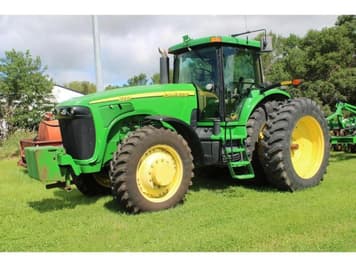 Main image John Deere 8220