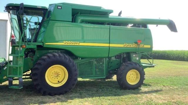Image of John Deere 9560 STS equipment image 1