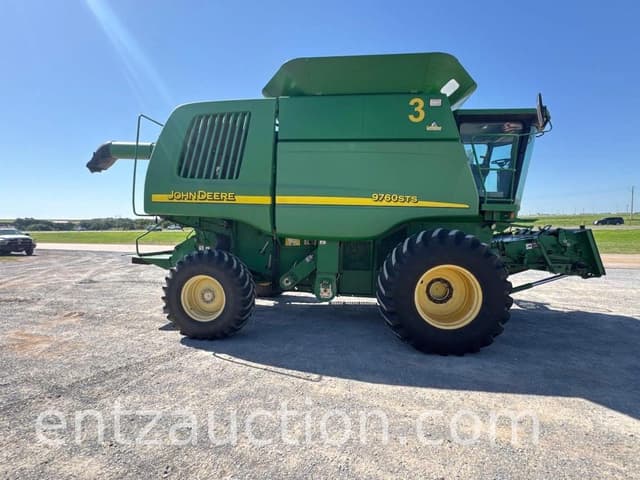 Image of John Deere 9760 STS equipment image 1