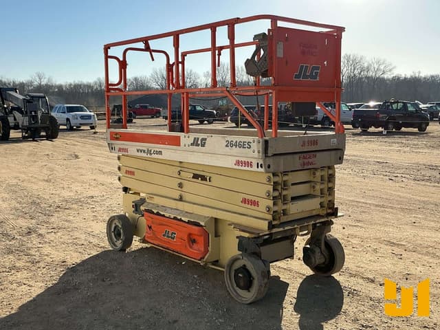 Image of JLG 2646ES equipment image 2