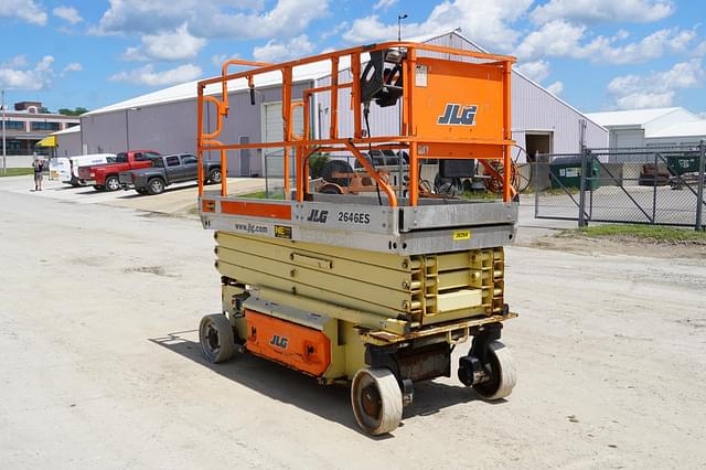 Image of JLG 2646ES equipment image 4