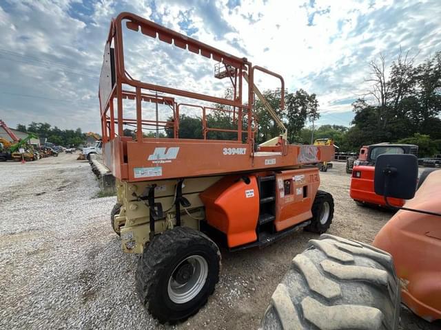 Image of JLG 3394RT equipment image 4