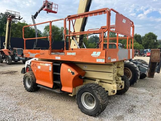 Image of JLG 3394RT equipment image 2