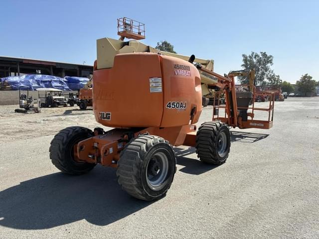 Image of JLG 450AJ equipment image 2