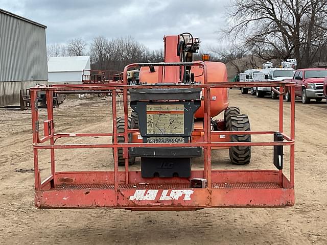 Image of JLG 600AJ equipment image 1