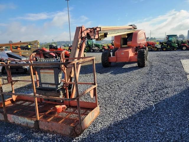 Image of JLG 660SJ equipment image 1
