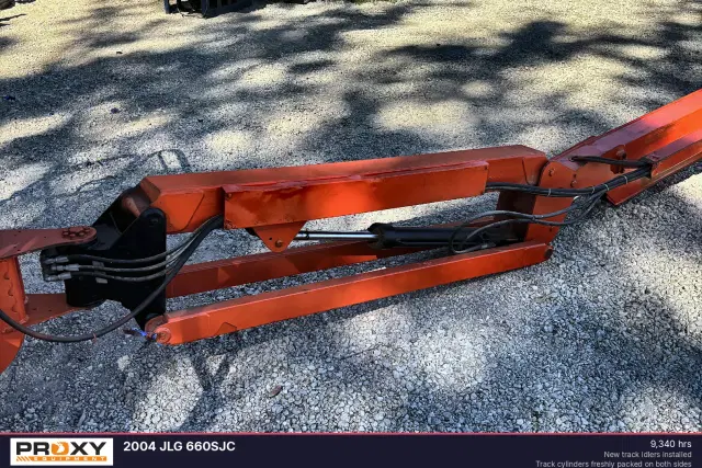 Image of JLG 660SJC equipment image 3