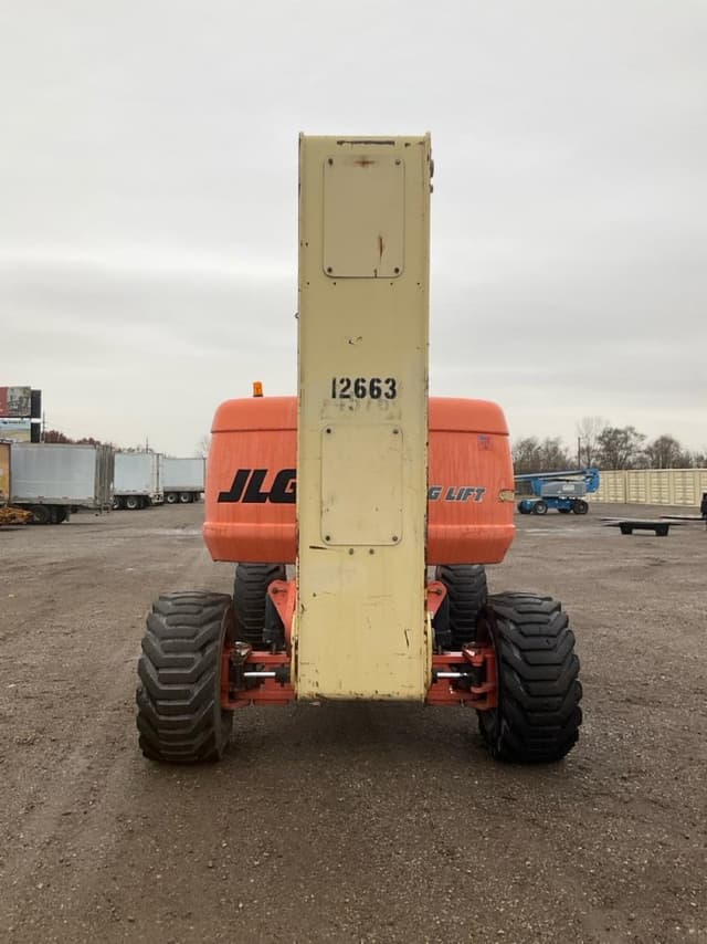 Image of JLG 800AJ equipment image 3
