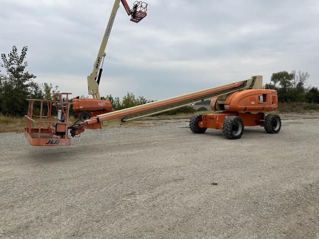 Image of JLG 800S equipment image 3