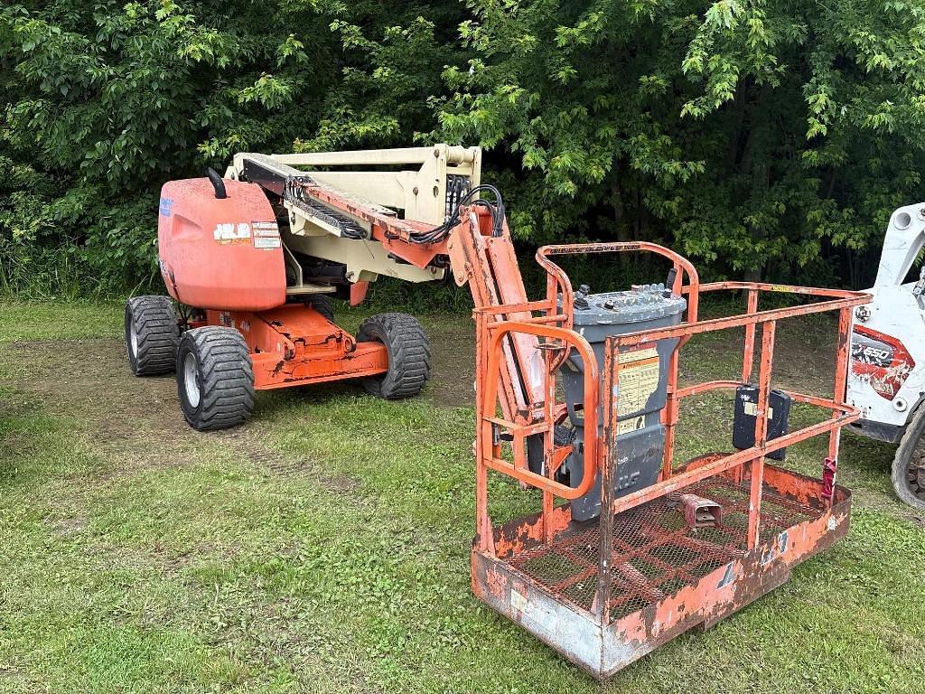 Image of JLG 450AJ Primary image