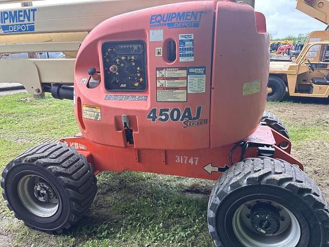 Image of JLG 450AJ equipment image 4