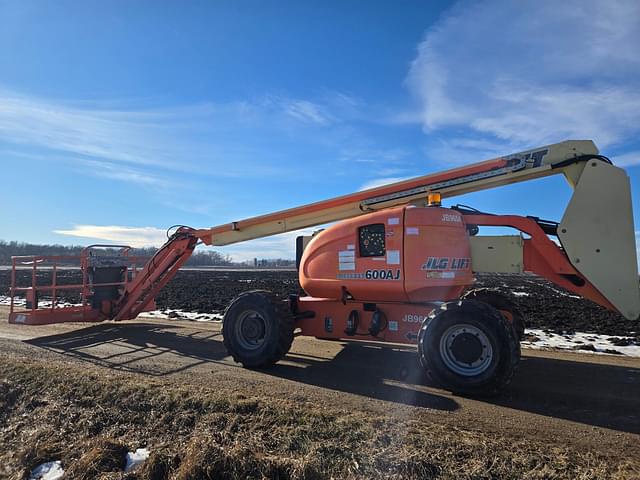 Image of JLG 600AJ equipment image 1