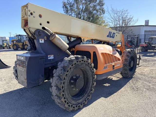 Image of JLG G9-43A equipment image 2