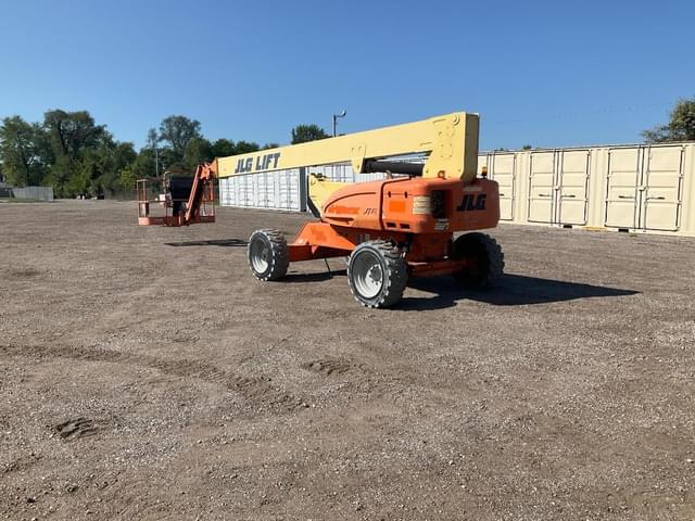 Image of JLG M600JP equipment image 4